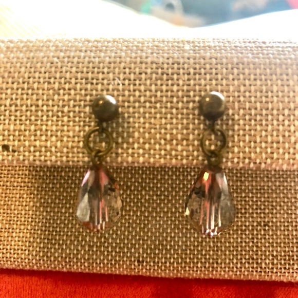 Grayling Earrings - Picture 9 of 9